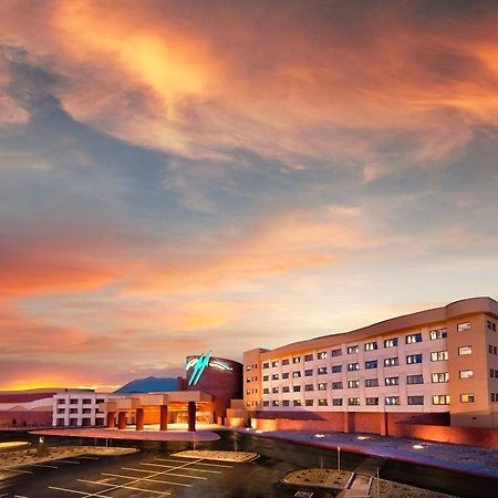 Twin Arrows Navajo Casino Resort سارية العلم المظهر الخارجي الصورة