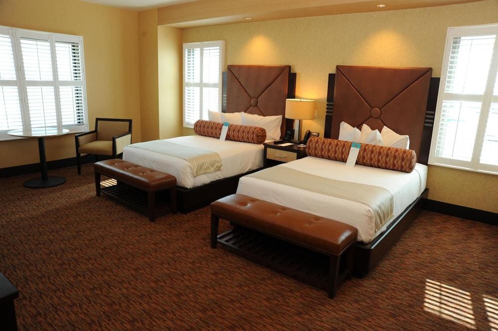 Twin Arrows Navajo Casino Resort سارية العلم المظهر الخارجي الصورة